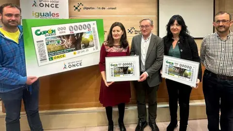 Presentaci&oacute;n del cup&oacute;n dedicado al Chopo Cabecero. Diputaci&oacute;n Provincial de Teruel