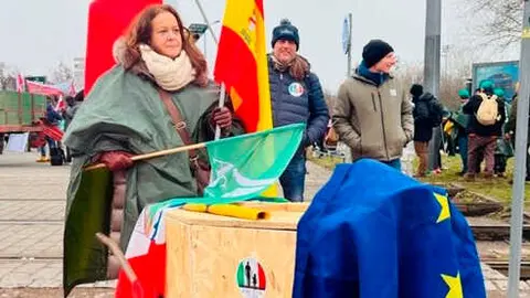 Agricultores manifest&aacute;ndose en Estrasburgo contra el acuerdo con Mercosur | Foto de Asaja