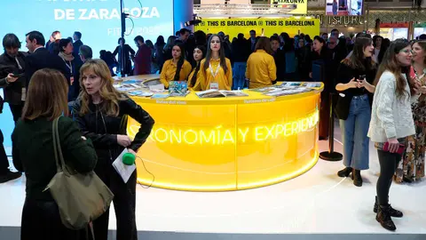 FITUR-4