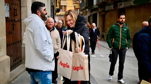 PiIar Alegr&iacute;a ha recorrido esta ma&ntilde;ana de mi&eacute;rcoles las calles de Caspe | Marcos Cebri&aacute;n