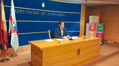 Jos&eacute; Carlos Tirado, durante la presentaci&oacute;n del nuevo consurso.