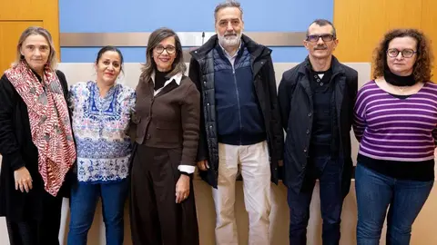 La consejera Marian Or&oacute;s (tercera por la izquierda) ha destacado como uno de los principales logros la coordinaci&oacute;n entre entidades sociales y servicios municipales