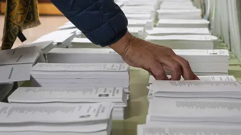 votaciones-elecciones-2026-auton&oacute;micas-24
