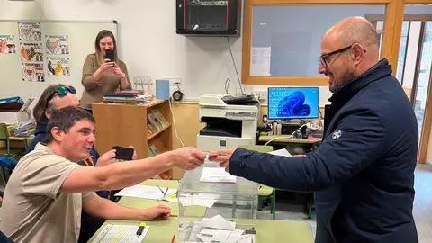 izquierdo-vota-par