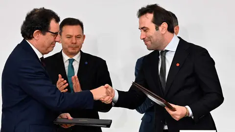 El ministro Carlos Cuerpo en la creaci&oacute;n del Foro Estrat&eacute;gico Luso-Espa&ntilde;ol para la Competitividad | Foto: X (@carlos_cuerpo)
