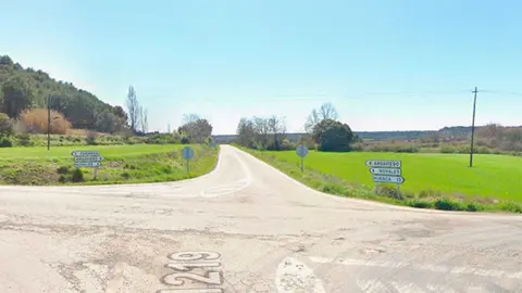 El siniestro vial se ha producido en el cruce de la A-1217 y la A-1218 en Alcal&aacute; del Obispo (Huesca).