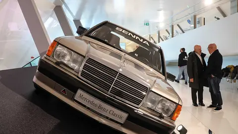 exposici&oacute;n-mercedes-benz