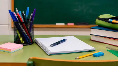 material-escolar-becas-mec-imagen-generada-ia