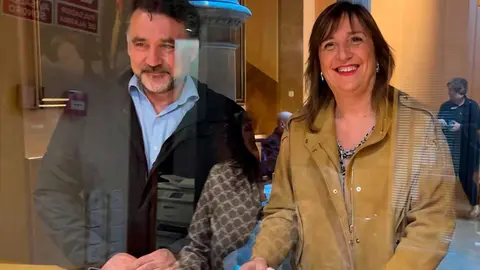 La portavoz del PSOE en el Ayuntamiento de Zaragoza, Lola Ranera, ha presentado la queja ante el Justicia de Arag&oacute;n este lunes. Foto: PSOE Zaragoza