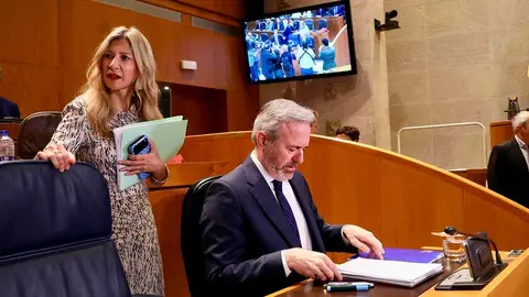 El presidente de Arag&oacute;n, Jorge Azc&oacute;n, junto a la vicepresidenta, Mar Vaquero, este mi&eacute;rcoles en las Cortes. Foto: Pilar &Aacute;lvarez