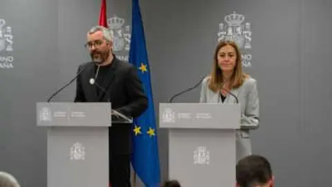 El secretario de Estado de Sanidad y la secretaria general de Protecci&oacute;n Civil Foto de Ministerio de Sanidad