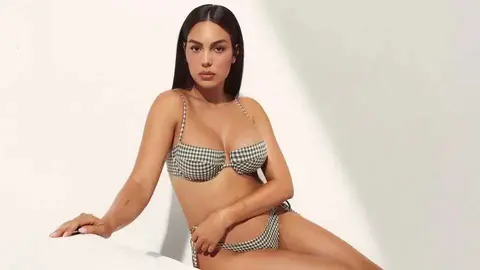 La nueva colecci&oacute;n de Gerogina con Calzedonia que arrasar&aacute; este verano. Foto: Calzedonia