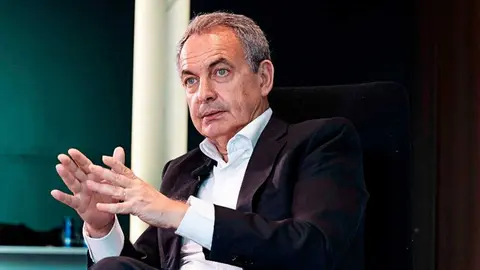 El expresidente Jos&eacute; Luis Rodr&iacute;guez Zapatero en una entrevista con Servimedia | Foto de Jorge Villa