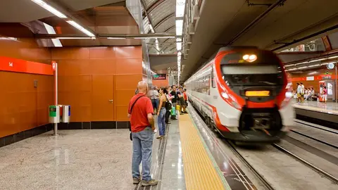 El Abono &Uacute;nico ha supuesto un &eacute;xito desde su implantaci&oacute;n el 19 de enero | Foto: Transportes