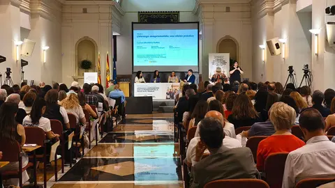 La prevenci&oacute;n de riesgos laborales ha protagonizado el XI Encuentro de la Red Espa&ntilde;ola de Empresas Saludables | Foto: Arag&oacute;n Press