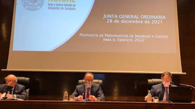 En este ejercicio de 2022 se van a mantener las ayudas para los colegiados