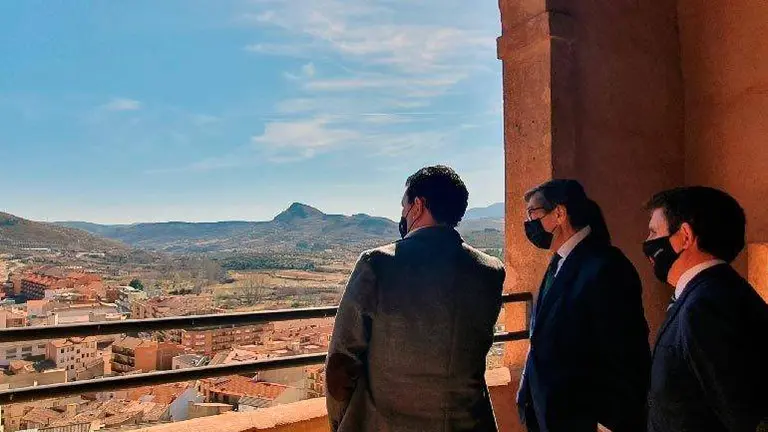 Actualmente, la hospeder&iacute;a del Castillo del Papa Luna est&aacute; cedida en usufructo al Ayuntamiento de Illueca y en proceso de licitaci&oacute;n
