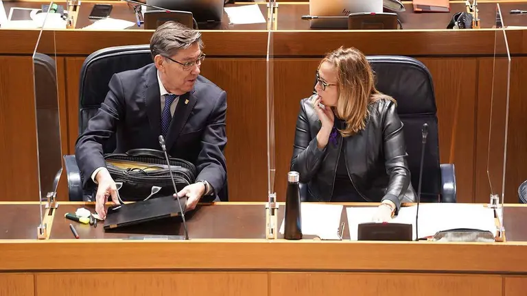 Jos&eacute; Luis Soro, que la acompa&ntilde;aba en el Consejo de Gobierno, ha dicho que en sus competencias no entra opinar