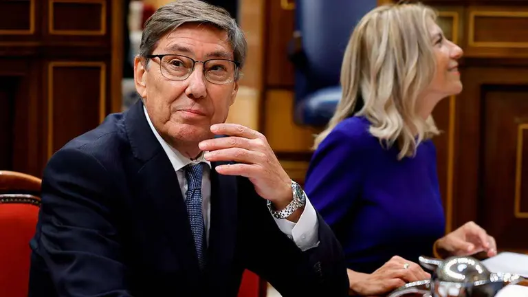 Piden al Gobierno que no reh&uacute;ya responsabilidades