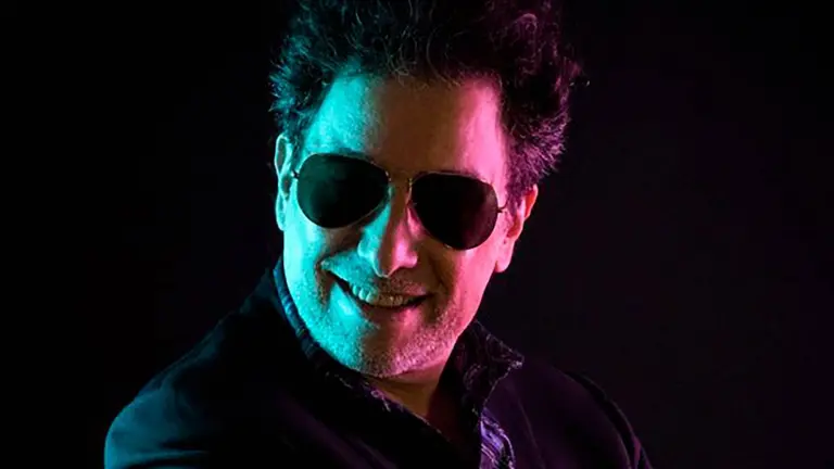 Andr&eacute;s Calamaro Vive Latino