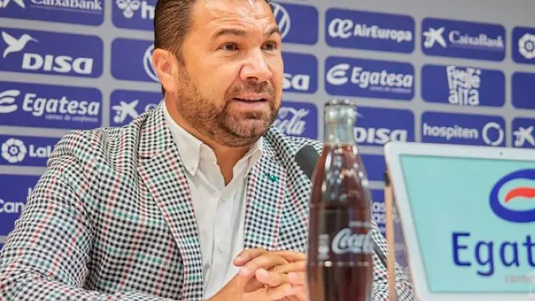Juan Carlos Cordero, en una rueda de prensa del Tenerife