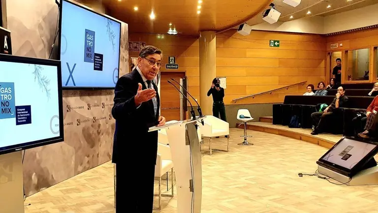Aliaga ha garantizado que va a &ldquo;convocar la Comisi&oacute;n Ejecutiva&rdquo;, pendiente tambi&eacute;n de una vista en el juzgado el pr&oacute;ximo d&iacute;a 8