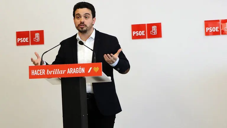 Villagrasa ha criticado a la formaci&oacute;n de Jorge Azc&oacute;n por &ldquo;intoxicar el buen clima&rdquo; de la pol&iacute;tica aragonesa