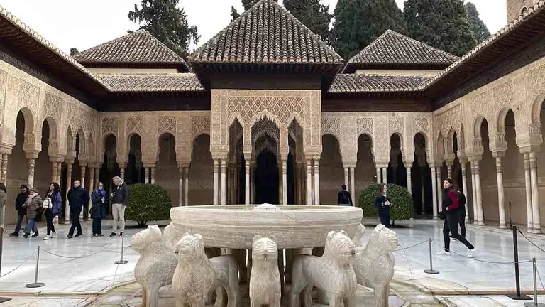 Patio de los Leones Granada