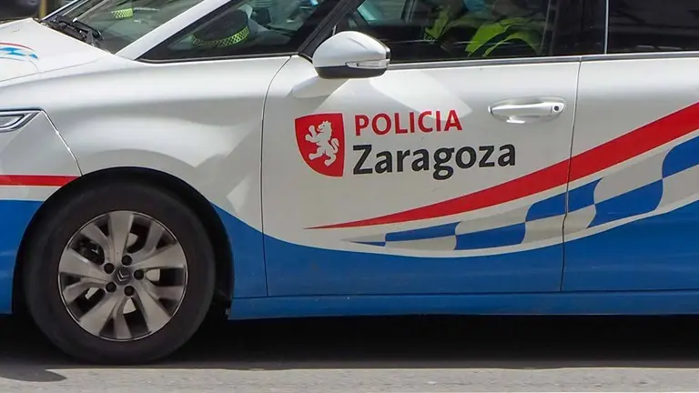Coche patrulla de la Polic&iacute;a Local