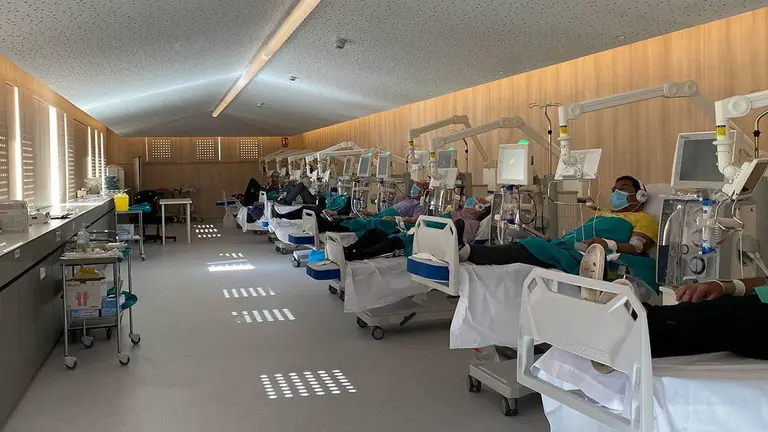 Los pacientes que necesitan hemodi&aacute;lisis ambulatoria se han dializado en las nuevas dependencias del centro hospitalario
