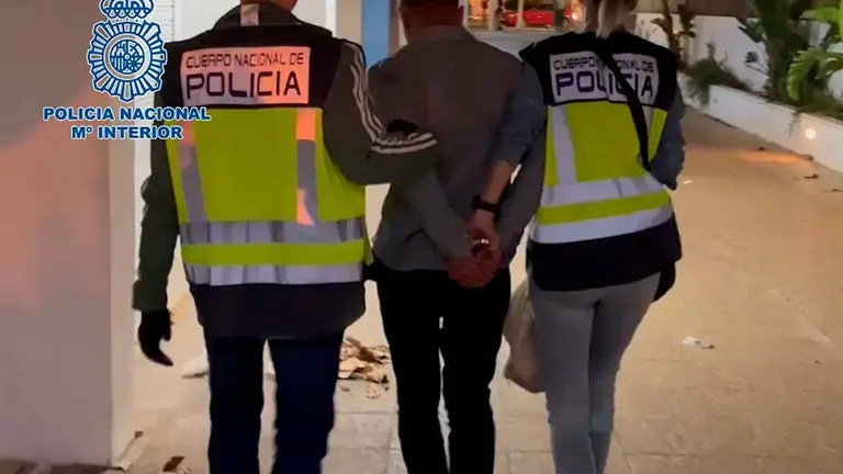 La investigaci&oacute;n contin&uacute;a abierta, tras averiguar la Polic&iacute;a su vinculaci&oacute;n con hasta cinco robos en la capital aragonesa | Foto: Polic&iacute;a Nacional