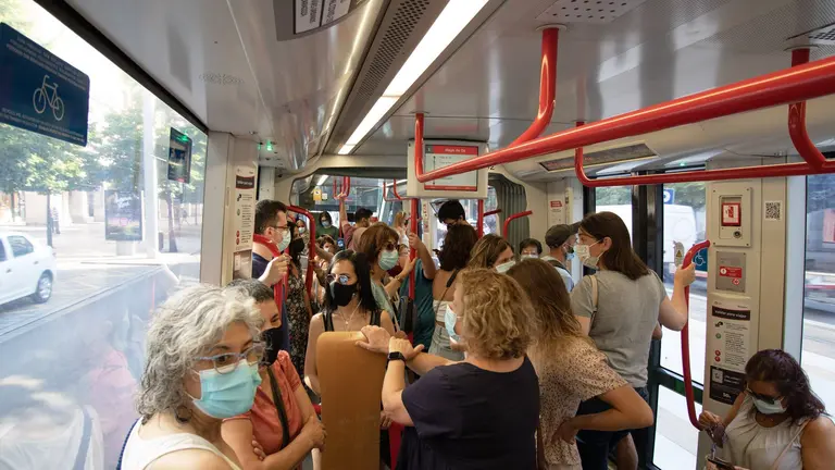 Seg&uacute;n la Guardia Civil, el ladr&oacute;n segu&iacute;a el mismo modus operandi en sus hurtos en los tranv&iacute;as