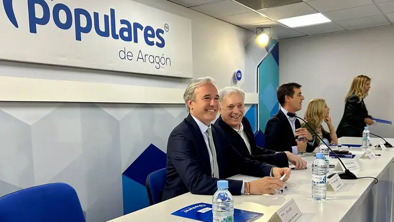Jorge Azc&oacute;n en la Junta Directiva del Partido Popular Arag&oacute;n