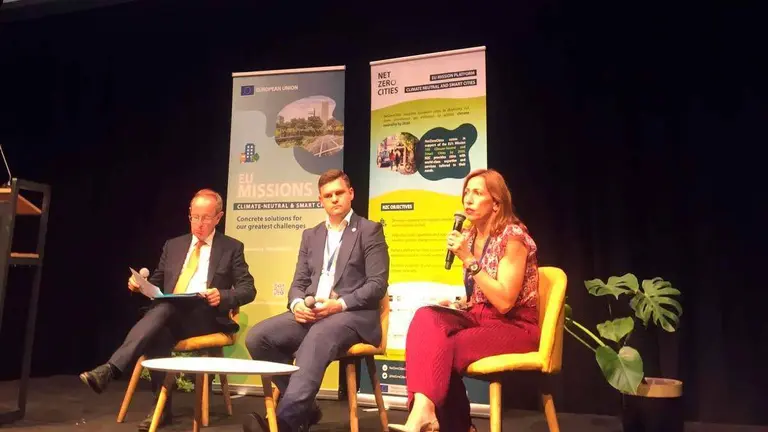 Chueca ha puesto en valor distintos proyectos emprendidos por el consistorio para mejorar la Eficiencia Energ&eacute;tica o reducir las emisiones en la ciudad