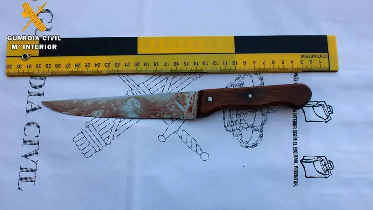 Cuchillo ensangrentado