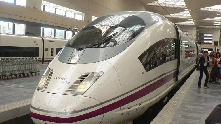 Renfe vende m&aacute;s de medio mill&oacute;n de billetes con la promoci&oacute;n para j&oacute;venes.