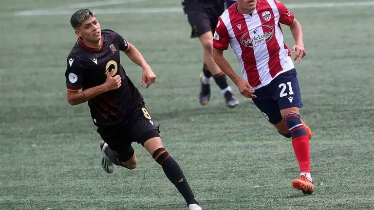 El excapit&aacute;n zaragocista disput&oacute; toda la segunda mitad. Fotograf&iacute;a: Etienne Ranger.