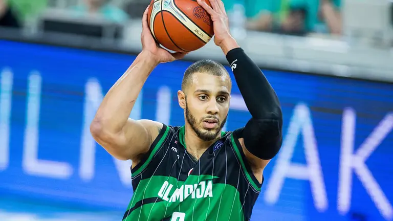 El Casademont Zaragoza ha anunciado en la tarde de este martes que el interior Jordan Morgan no vestir&aacute; la camiseta rojilla en esta pr&oacute;xima temporada. Fotograf&iacute;a: FIBA.