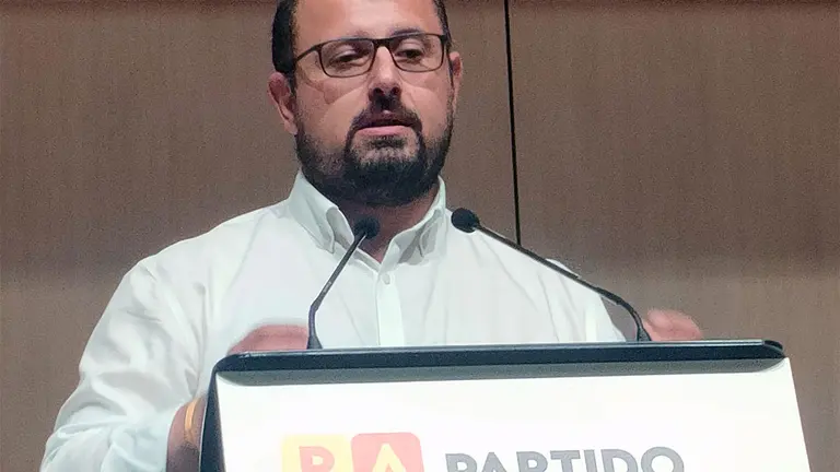 Izquierdo ha defendido su propuesta &ldquo;valiente, moderada, aragonesista y de centro&rdquo;. Foto de archivo