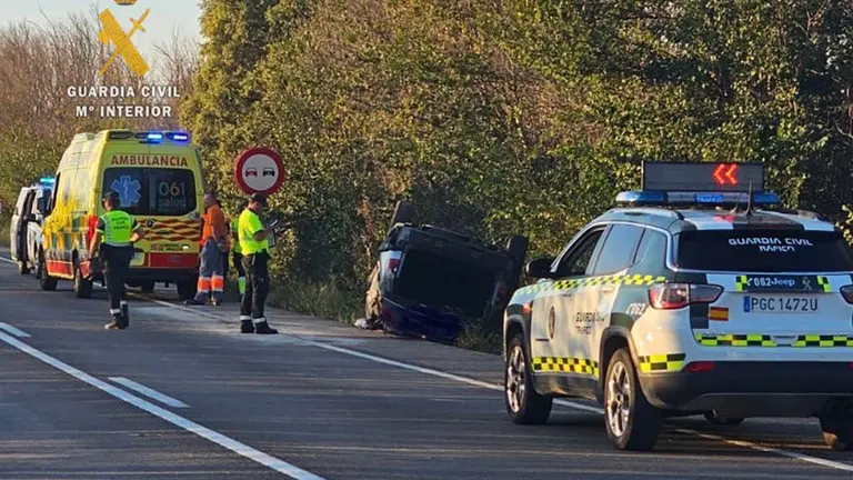 Seg&uacute;n informa la Guardia Civil, el accidente mortal tuvo lugar a las 18.30 horas en el kil&oacute;metro 148,9 de la N-240, sentido San Sebasti&aacute;n