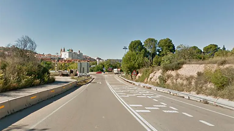 Carretera de Alca&ntilde;iz