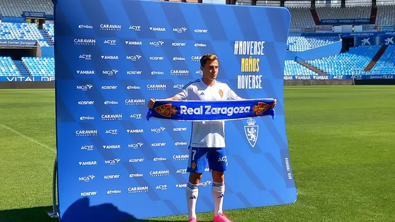 El extremo de 21 a&ntilde;os llega cedido al Real Zaragoza por un a&ntilde;o desde el Atl&eacute;tico de Madrid. Fotograf&iacute;a: Fran Castarlenas.