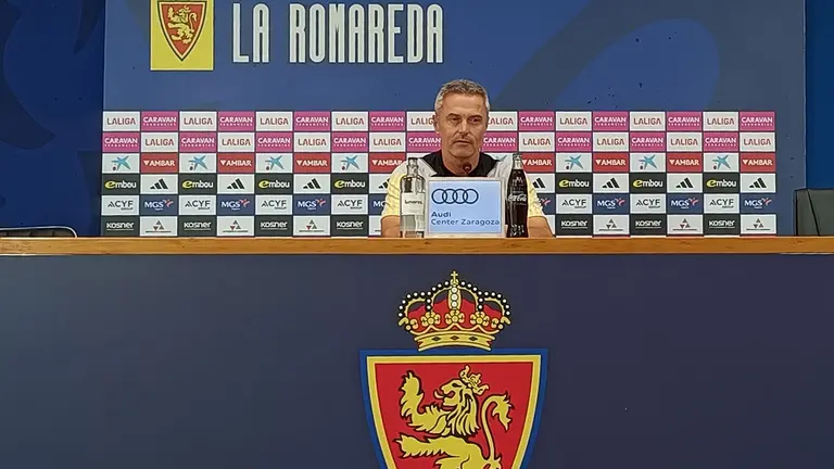 Fran Escrib&aacute; en sala de prensa