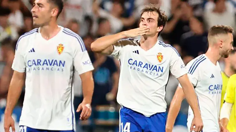 Francho celebra el 2-0 ante el Villarreal B