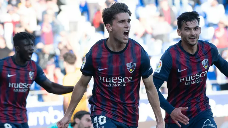 Javi Mart&iacute;nez disput&oacute; la pasada campa&ntilde;a doce encuentros en los que marc&oacute; dos goles. Fotograf&iacute;a: S.D. Huesca.