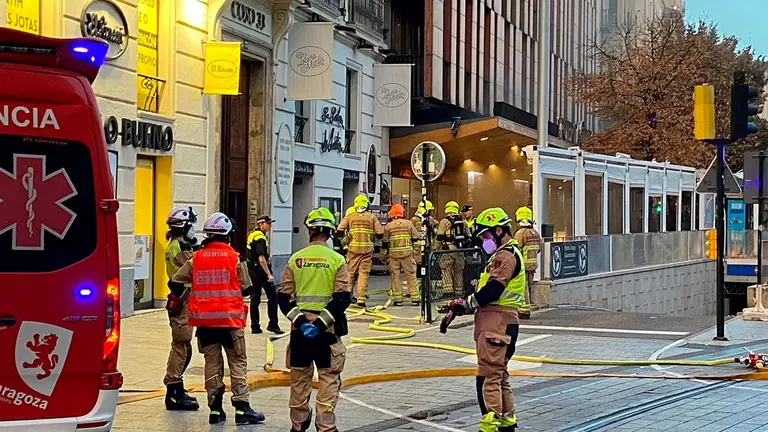 Incendio plaza Espa&ntilde;a Zaragoza