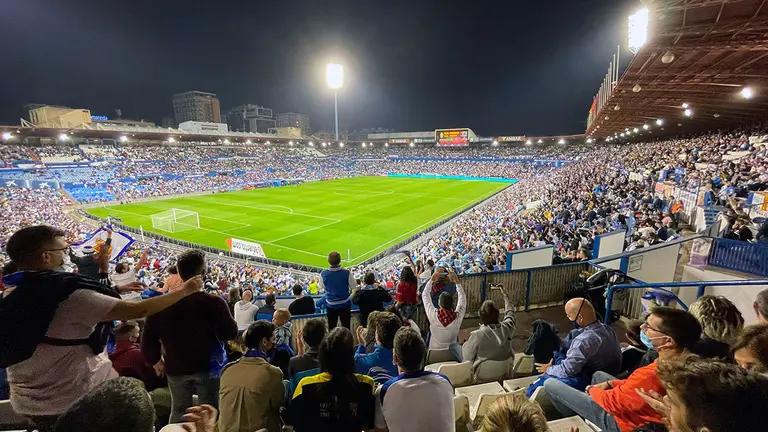 Hasta 860 entradas ha enviado el Real Zaragoza a la afici&oacute;n del Racing de Santander. Fotograf&iacute;a: Ra&uacute;l Gasc&oacute;n.
