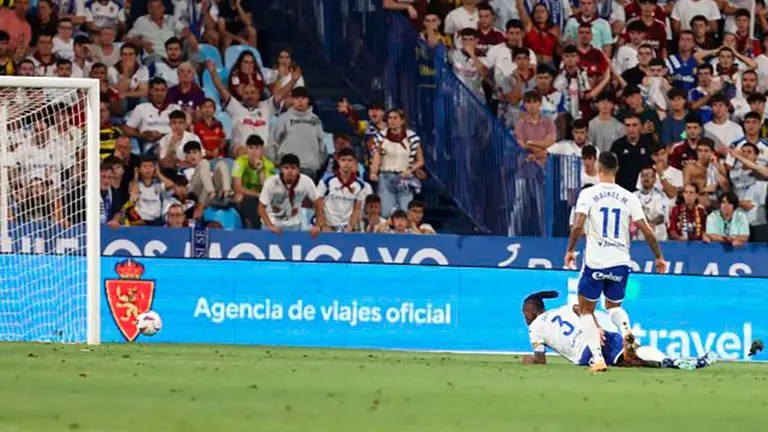 Momento del segundo gol del Alcorc&oacute;n