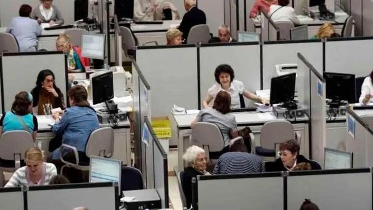 empleo p&uacute;blico