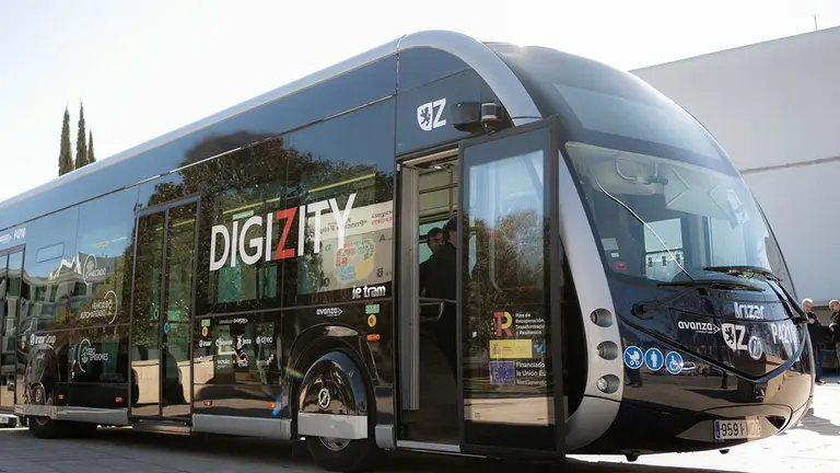 Autob&uacute;s sin conductor Zaragoza